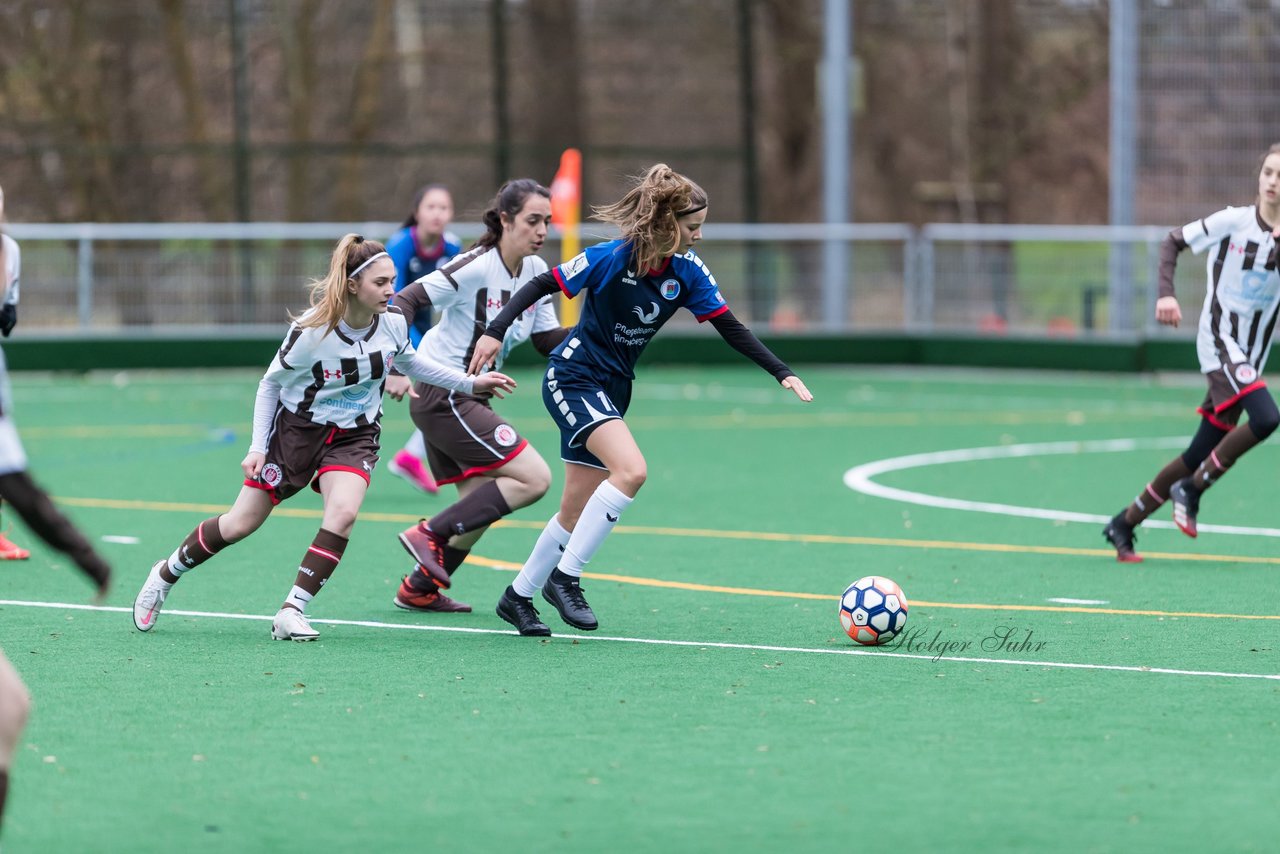 Bild 358 - wBJ VfL Pinneberg - St. Pauli : Ergebnis: 7:0 (Abbruch)